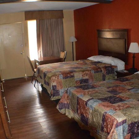 לוקוסט גרוב Sun Down Lodge מראה חיצוני תמונה