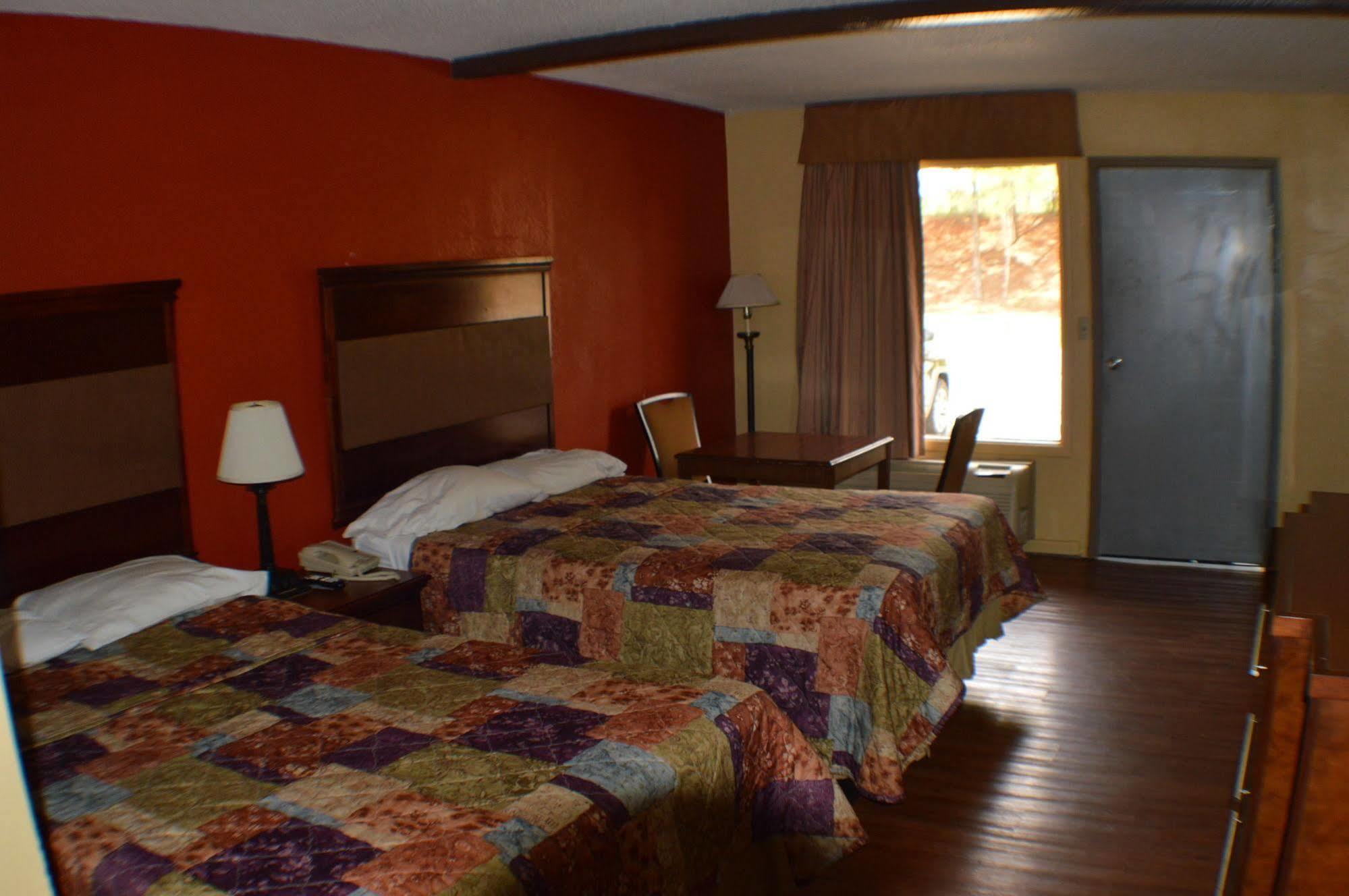 לוקוסט גרוב Sun Down Lodge מראה חיצוני תמונה